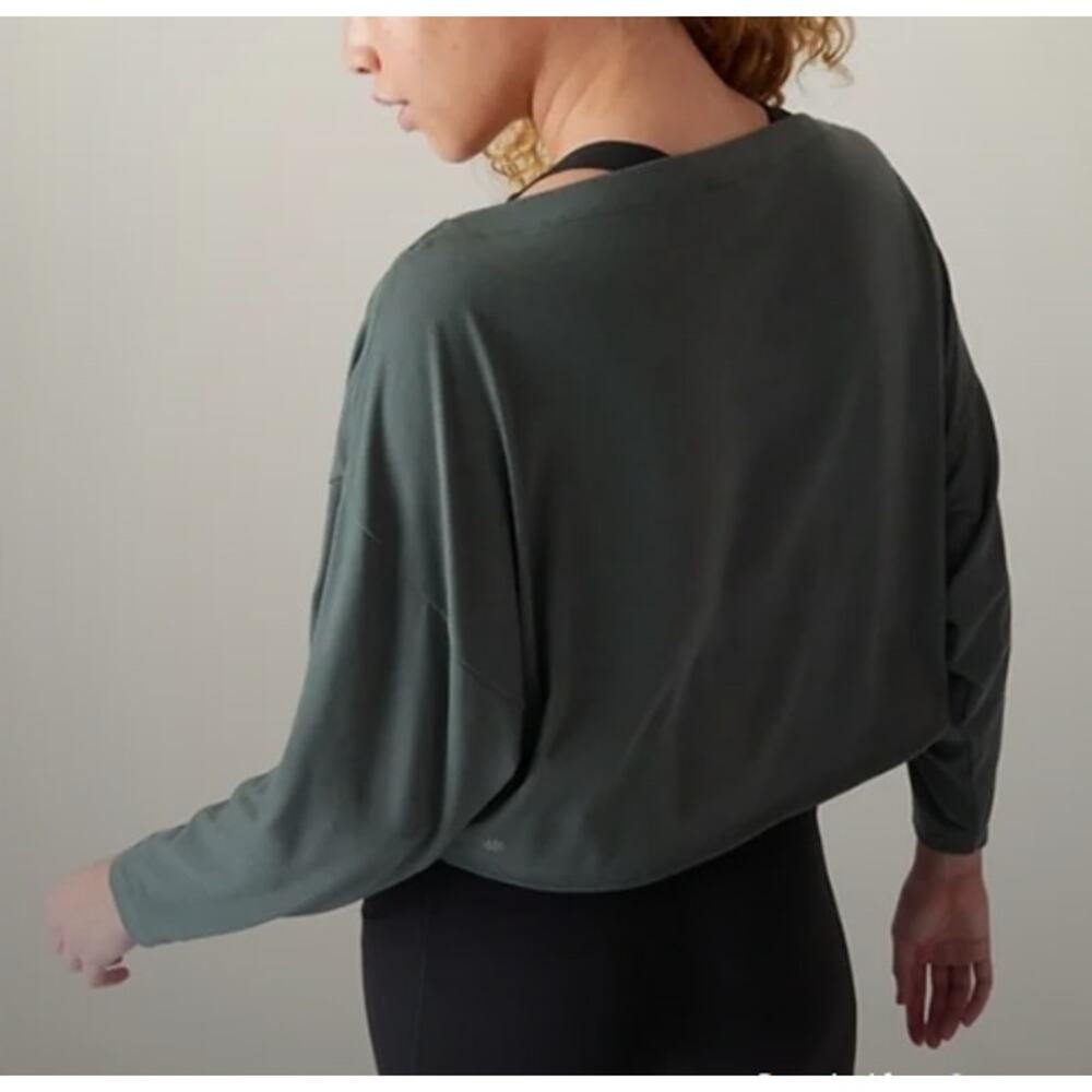 Athleta Cool Down Top, Bali Green, Size Medium - Picture 2 of 9